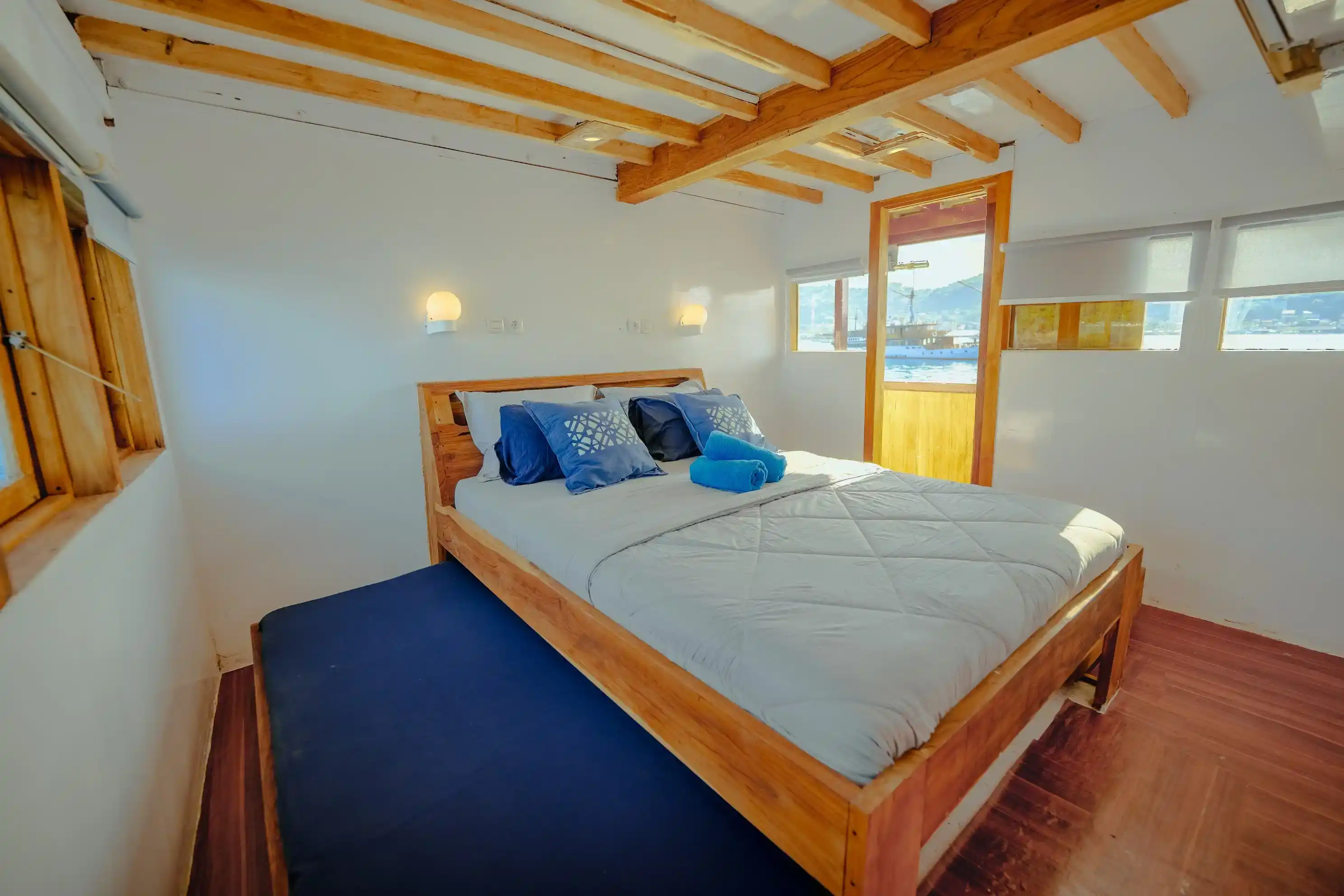 Master ocean cabin on Lamborajo 1